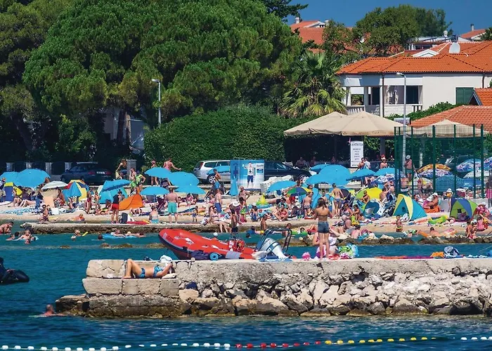 Nice Home In Sveti Filip I Jakov *