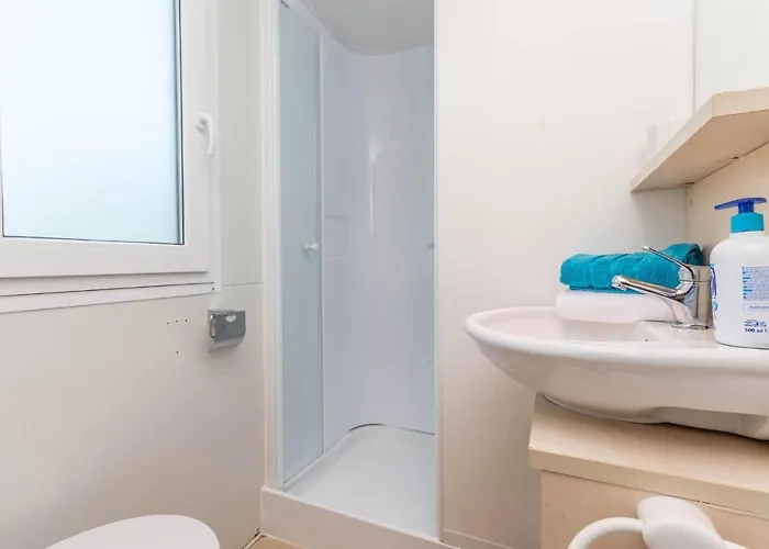 Nice Home In Sveti Filip I Jakov *