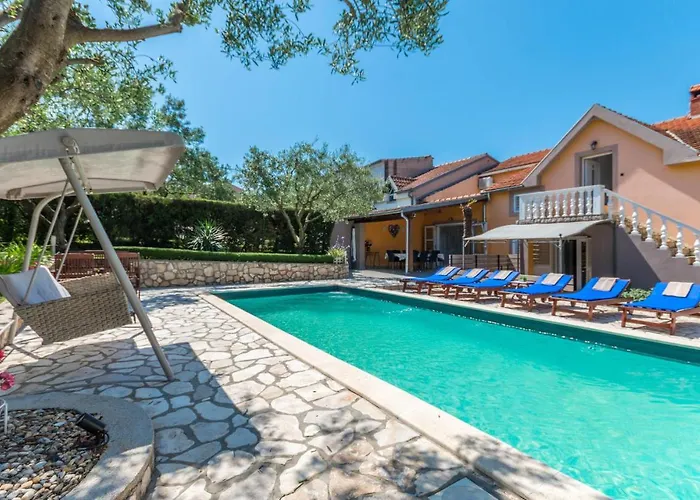 Nice Home In Sveti Filip I Jakov *